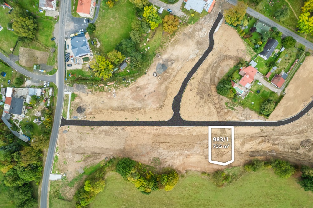 Letecký snímek stavební parcely v Děpoltovicíích, 755 m2